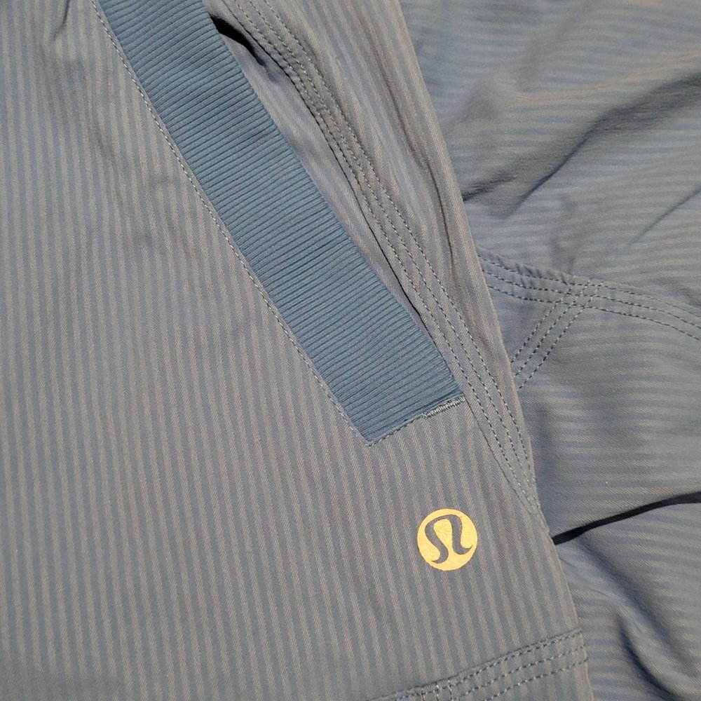 Lululemon Dance Studio Unlined Pants Size 8 - Picture 7 of 9